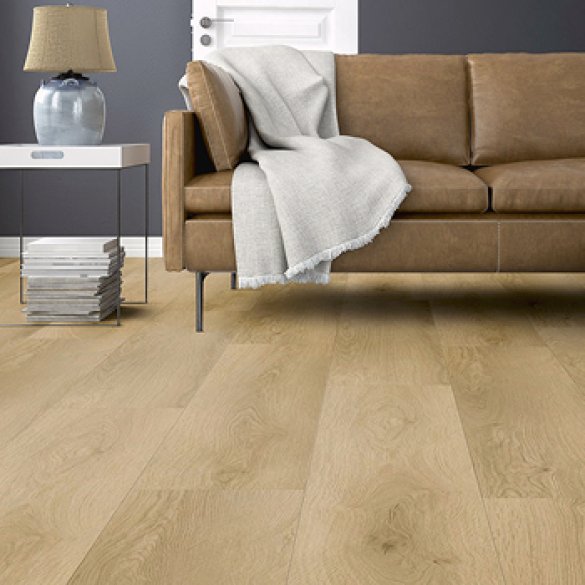 Parkiet drewniany czy podłoga hybrydowa – co wybrać? (zdjecie po lewej)